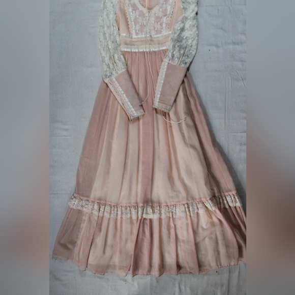 Gunne Sax Gown - Picture 3 of 6